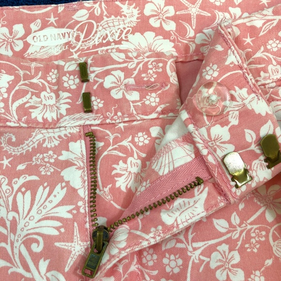 NWT Old Navy 'Pixie' Light Pink Twill 3.5" Shorts - Picture 3 of 3